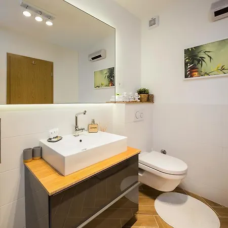 Sun Views Stari * Split